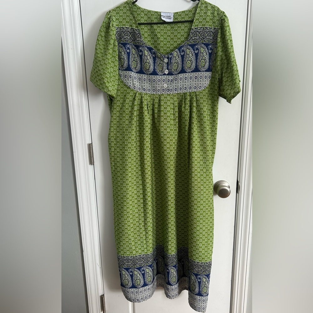 Cozee Corner Green & Blue Paisley Kaftan Lounger Dress